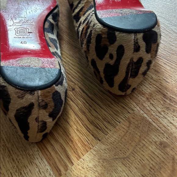 Christian Louboutin Red and Leopard Print Flats    Size 10 - Picture 12 of 13
